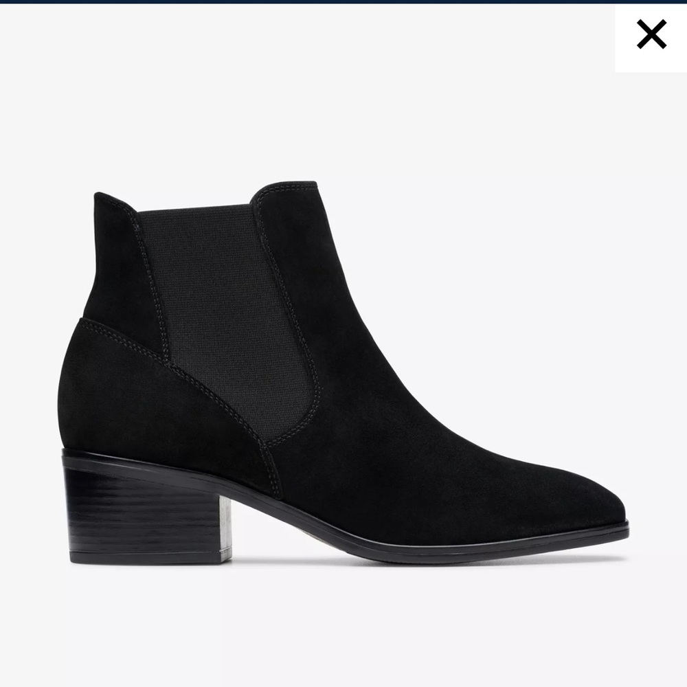 Clark’s Amser West Black Suede Bootie NEW IN ORIGINAL BOX